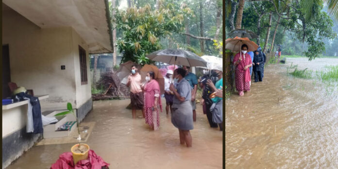 കനത്ത മഴ : തിക്കോടിയിൽ വെള്ളം കയറിയ വീടുകൾ സന്ദർശിച്ചു കനത്ത മഴ : തിക്കോടിയിൽ വെള്ളം കയറിയ വീടുകൾ സന്ദർശിച്ചു