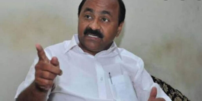 ‘ഫോട്ടോ എടുക്കുന്നത് ജാതകം നോക്കിയല്ല ; രാഷ്ട്രീയക്കാരെ അപമാനിച്ചാൽ തിരിച്ചടിക്കുമെന്ന് വിഡി സതീശൻ ‘ഫോട്ടോ എടുക്കുന്നത് ജാതകം നോക്കിയല്ല ; രാഷ്ട്രീയക്കാരെ അപമാനിച്ചാൽ തിരിച്ചടിക്കുമെന്ന് വിഡി സതീശൻ
