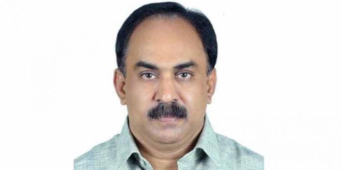 ജില്ലാ ട്രഷറി ഓഫീസര് പ്രസാദ് മാത്യു സര്വീസില് നിന്നും വിരമിച്ചു ജില്ലാ ട്രഷറി ഓഫീസര് പ്രസാദ് മാത്യു സര്വീസില് നിന്നും വിരമിച്ചു