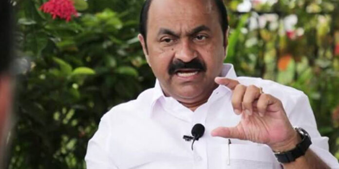 പ്രളയരക്ഷാപ്രവർത്തനത്തിൽ സർക്കാർ പരാജയം : വിഡി സതീശൻ പ്രളയരക്ഷാപ്രവർത്തനത്തിൽ സർക്കാർ പരാജയം : വിഡി സതീശൻ