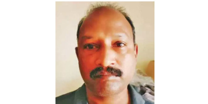 വിമാനത്താവളത്തിൽ ജോലി വാഗ്ദാനം ചെയ്ത് പണം തട്ടിയയാള് പിടിയില് വിമാനത്താവളത്തിൽ ജോലി വാഗ്ദാനം ചെയ്ത് പണം തട്ടിയയാള് പിടിയില്
