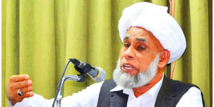 പള്ളികൾ സർവമതസ്ഥർക്കും തണലായി മാറണം : ജിഫ്രി മുത്തുക്കോയ തങ്ങൾ പള്ളികൾ സർവമതസ്ഥർക്കും തണലായി മാറണം : ജിഫ്രി മുത്തുക്കോയ തങ്ങൾ