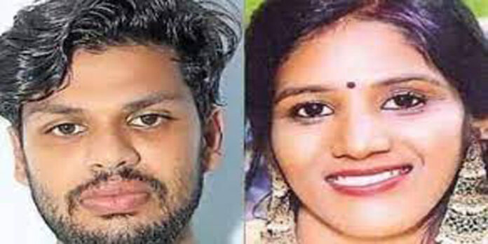 ഉത്ര വധക്കേസ് വിധി ; കേരള സമൂഹം കോടതിയില് നിന്ന് പ്രതീക്ഷിക്കുന്നത് സ്ത്രീധനത്തിനെതിര ശക്തമായ സന്ദേശം ഉത്ര വധക്കേസ് വിധി ; കേരള സമൂഹം കോടതിയില് നിന്ന് പ്രതീക്ഷിക്കുന്നത് സ്ത്രീധനത്തിനെതിര ശക്തമായ സന്ദേശം