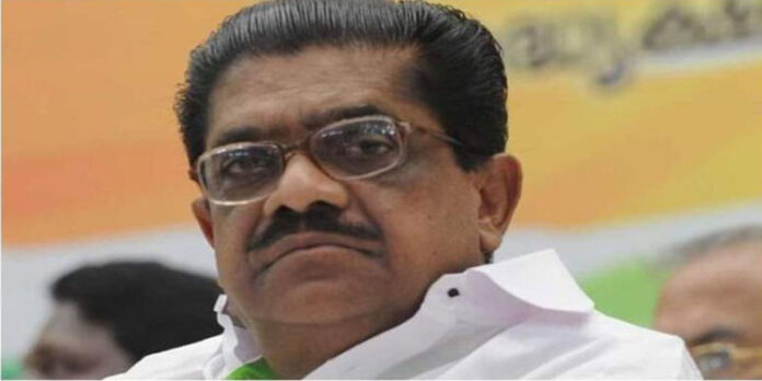 ‘മോൻസൻ കേസിൽ സിബിഐ അന്വേഷണം വേണം’ ; മുഖ്യമന്ത്രിക്ക് കത്തയച്ച് സുധീരൻ ‘മോൻസൻ കേസിൽ സിബിഐ അന്വേഷണം വേണം’ ; മുഖ്യമന്ത്രിക്ക് കത്തയച്ച് സുധീരൻ