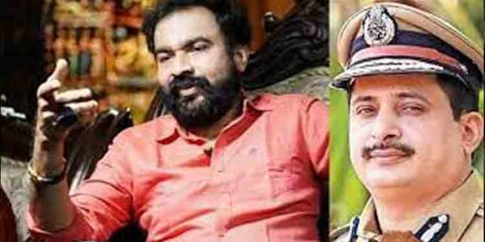 മോൻസൺ മാവുങ്കലിന്റെ പുരാവസ്തു തട്ടിപ്പ് കേസിൽ ഐജി ലക്ഷ്മണക്കെതിരെ ശക്തമായ തെളിവുകൾ മോൻസൺ മാവുങ്കലിന്റെ പുരാവസ്തു തട്ടിപ്പ് കേസിൽ ഐജി ലക്ഷ്മണക്കെതിരെ ശക്തമായ തെളിവുകൾ