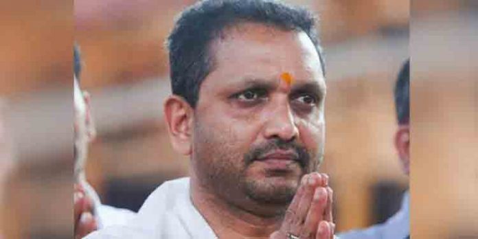 കെ.സുരേന്ദ്രന് തിരിച്ചടി ; ശബ്ദ പരിശോധന കേന്ദ്ര സര്ക്കാര് ലാബില് നടത്തണമെന്ന ആവശ്യം തള്ളി കെ.സുരേന്ദ്രന് തിരിച്ചടി ; ശബ്ദ പരിശോധന കേന്ദ്ര സര്ക്കാര് ലാബില് നടത്തണമെന്ന ആവശ്യം തള്ളി