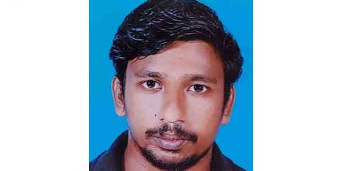 മദ്യപിക്കാന് പണം നല്കിയിട്ടില്ല ; ഭാര്യയെ കല്ലുകൊണ്ട് എറിഞ്ഞു വീഴ്ത്തി – ഭര്ത്താവ് പിടിയില് മദ്യപിക്കാന് പണം നല്കിയിട്ടില്ല ; ഭാര്യയെ കല്ലുകൊണ്ട് എറിഞ്ഞു വീഴ്ത്തി – ഭര്ത്താവ് പിടിയില്