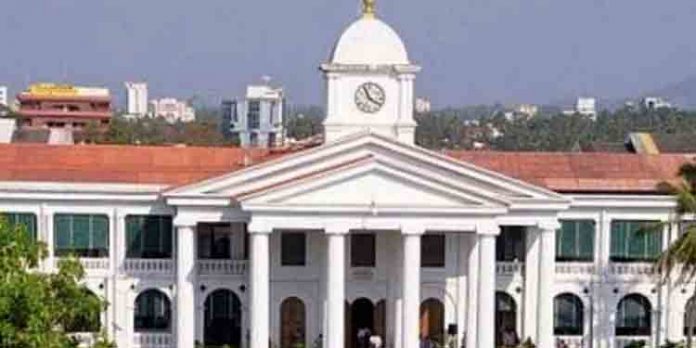 ഐടി വകുപ്പില് അനധികൃത നിയമനങ്ങള് നടത്തി : ധനകാര്യ വകുപ്പ് ഐടി വകുപ്പില് അനധികൃത നിയമനങ്ങള് നടത്തി : ധനകാര്യ വകുപ്പ്