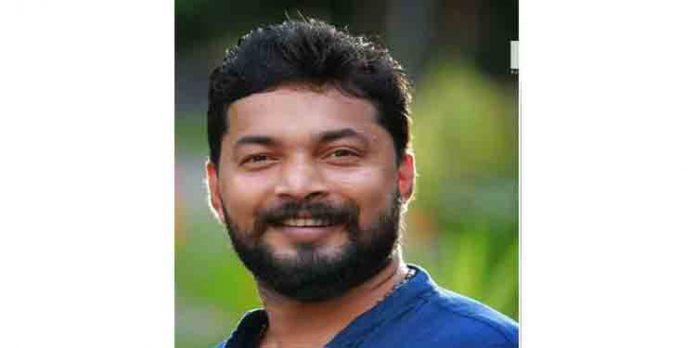 കോട്ടയത്തെ കെടിഎം ഇരുചക്ര വാഹന ഷോറൂം ജനറല് മാനേജര് ട്രെയിനിനു മുന്നില് ചാടി ജീവനൊടുക്കി കോട്ടയത്തെ കെടിഎം ഇരുചക്ര വാഹന ഷോറൂം ജനറല് മാനേജര് ട്രെയിനിനു മുന്നില് ചാടി ജീവനൊടുക്കി