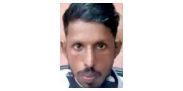 പത്താംക്ലാസ്സുകാരിയെ ലോഡ്ജ് മുറിയില് കൊണ്ടുവന്ന് പീഡിപ്പിച്ചു ; പ്രതി അറസ്റ്റില് പത്താംക്ലാസ്സുകാരിയെ ലോഡ്ജ് മുറിയില് കൊണ്ടുവന്ന് പീഡിപ്പിച്ചു ; പ്രതി അറസ്റ്റില്