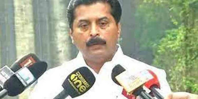 തെറ്റ് കേരളത്തിന്റെ ഭാഗത്ത് ; ആളിയാര് അണക്കെട്ട് തുറക്കുന്നതില് തമിഴ്നാട് മുന്നറിയിപ്പ് നല്കിയിരുന്നു – റോഷി അഗസ്റ്റില് തെറ്റ് കേരളത്തിന്റെ ഭാഗത്ത് ; ആളിയാര് അണക്കെട്ട് തുറക്കുന്നതില് തമിഴ്നാട് മുന്നറിയിപ്പ് നല്കിയിരുന്നു – റോഷി അഗസ്റ്റില്