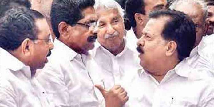 പുന:സംഘടന നിർത്തിവയ്ക്കില്ല ; ഹൈക്കമാൻഡ് നിർദ്ദേശം വിജയമായി കണ്ട് ഗ്രൂപ്പുകൾ പുന:സംഘടന നിർത്തിവയ്ക്കില്ല ; ഹൈക്കമാൻഡ് നിർദ്ദേശം വിജയമായി കണ്ട് ഗ്രൂപ്പുകൾ