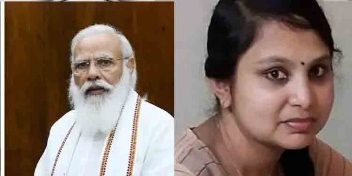 കൊറോണ ബാധിച്ച് മരിച്ച ആരോഗ്യപ്രവര്ത്തകയുടെ കുടുംബത്തിന് ഇന്ഷൂറന്സ് തുക കൈമാറി കൊറോണ ബാധിച്ച് മരിച്ച ആരോഗ്യപ്രവര്ത്തകയുടെ കുടുംബത്തിന് ഇന്ഷൂറന്സ് തുക കൈമാറി