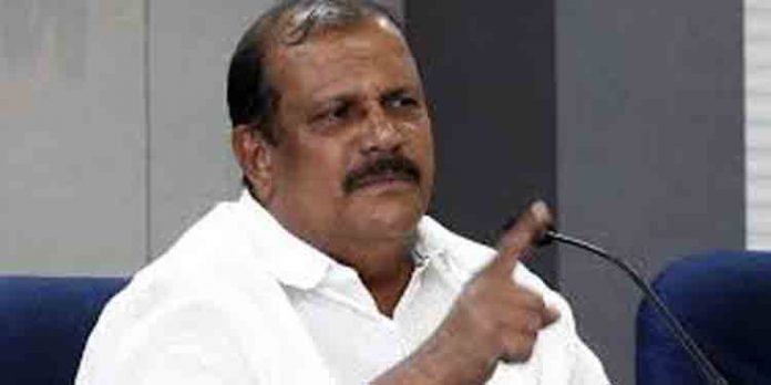 ഭക്ഷണത്തില് തുപ്പുകയെന്നത് മുസ്ലിങ്ങള്ക്കിടയില് നിര്ബന്ധകാര്യമാണെന്ന് പി.സി. ജോര്ജ് ; അരവണ ഉപേക്ഷിക്കണം ഭക്ഷണത്തില് തുപ്പുകയെന്നത് മുസ്ലിങ്ങള്ക്കിടയില് നിര്ബന്ധകാര്യമാണെന്ന് പി.സി. ജോര്ജ് ; അരവണ ഉപേക്ഷിക്കണം