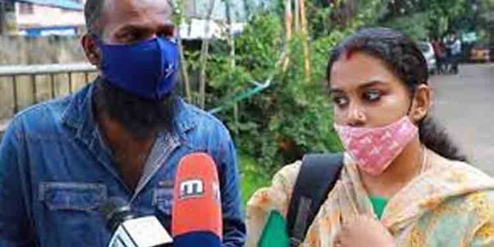 കുഞ്ഞിനെ ദത്തു നൽകിയ സംഭവം ; അഞ്ചു പ്രതികൾക്ക് മുൻകൂർ ജാമ്യം കുഞ്ഞിനെ ദത്തു നൽകിയ സംഭവം ; അഞ്ചു പ്രതികൾക്ക് മുൻകൂർ ജാമ്യം
