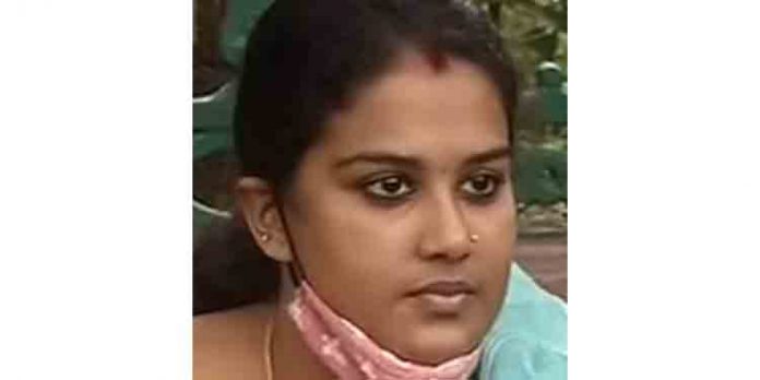 ഡിഎന്എ പരിശോധനയില് അട്ടിമറിക്ക് സാധ്യതയുണ്ടെന്ന് അനുപമ ; മൂന്ന് പേരുടെയും സാമ്പിള് ശേഖരിച്ചു ഡിഎന്എ പരിശോധനയില് അട്ടിമറിക്ക് സാധ്യതയുണ്ടെന്ന് അനുപമ ; മൂന്ന് പേരുടെയും സാമ്പിള് ശേഖരിച്ചു