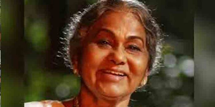 നടി കെപിഎസി ലളിതയെ ഡിസ്ചാര്ജ്ജ് ചെയ്തു നടി കെപിഎസി ലളിതയെ ഡിസ്ചാര്ജ്ജ് ചെയ്തു