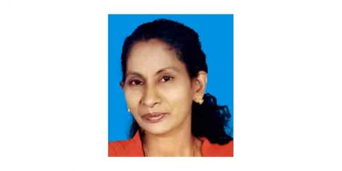 ജീപ്പില് സ്കൂട്ടറിടിച്ച് മകനൊപ്പം യാത്ര ചെയ്യുകയായിരുന്ന വീട്ടമ്മ മരിച്ചു ജീപ്പില് സ്കൂട്ടറിടിച്ച് മകനൊപ്പം യാത്ര ചെയ്യുകയായിരുന്ന വീട്ടമ്മ മരിച്ചു