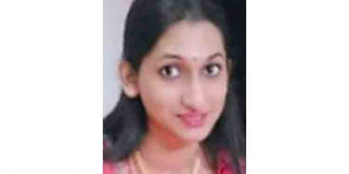 ട്രാൻസ് യുവതി ട്രെയിന് തട്ടി മരിച്ച നിലയില് ട്രാൻസ് യുവതി ട്രെയിന് തട്ടി മരിച്ച നിലയില്