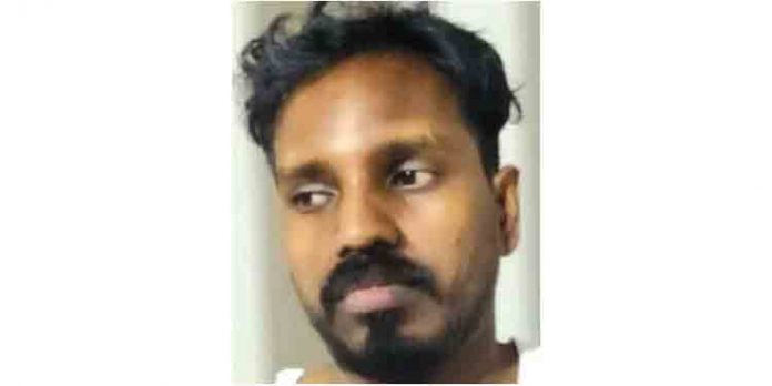 പ്രായപൂര്ത്തിയാകാത്ത കുട്ടിയെ പീഡിപ്പിച്ച സ്വകാര്യ ടെലികോം കമ്പനി ജീവനക്കാരന് പടിയില് പ്രായപൂര്ത്തിയാകാത്ത കുട്ടിയെ പീഡിപ്പിച്ച സ്വകാര്യ ടെലികോം കമ്പനി ജീവനക്കാരന് പടിയില്