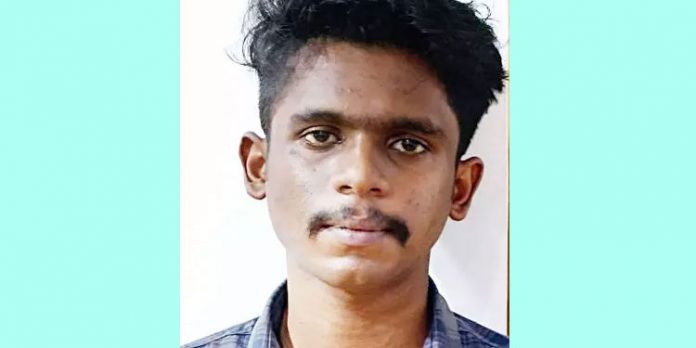 വിവാഹാഭ്യർഥന നിരസിച്ചതിന് യുവതിയുടെ കമ്മലും പഴ്സും കവർച്ച നടത്തിയ ആൾ അറസ്റ്റിൽ വിവാഹാഭ്യർഥന നിരസിച്ചതിന് യുവതിയുടെ കമ്മലും പഴ്സും കവർച്ച നടത്തിയ ആൾ അറസ്റ്റിൽ