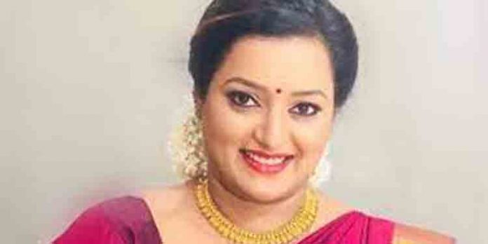 സ്വര്ണ കടത്തു കേസിലെ പ്രതി സ്വപ്ന സുരേഷ് ഇന്ന് ജയിലില് നിന്ന് പുറത്തിറങ്ങും സ്വര്ണ കടത്തു കേസിലെ പ്രതി സ്വപ്ന സുരേഷ് ഇന്ന് ജയിലില് നിന്ന് പുറത്തിറങ്ങും