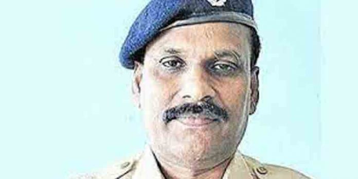 വരവില് കവിഞ്ഞ സ്വത്ത് സമ്പാദിച്ച സംഭവം ; മുന് എസ്.പി കെ.ബി വേണുഗോപാലിന്റെ ബാങ്ക് അക്കൗണ്ട് മരവിപ്പിച്ചു വരവില് കവിഞ്ഞ സ്വത്ത് സമ്പാദിച്ച സംഭവം ; മുന് എസ്.പി കെ.ബി വേണുഗോപാലിന്റെ ബാങ്ക് അക്കൗണ്ട് മരവിപ്പിച്ചു