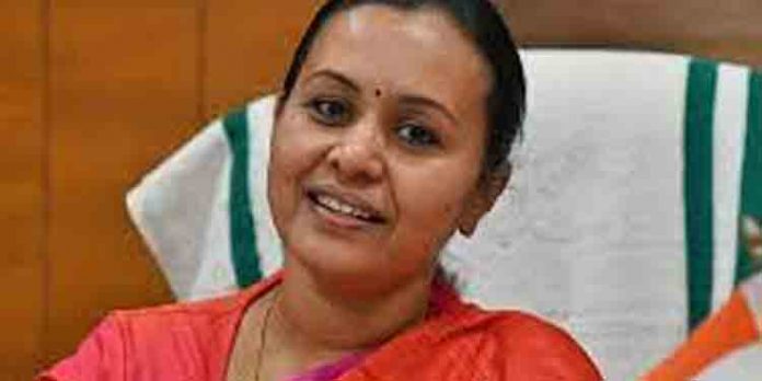 സംസ്ഥാനത്തെ കൊവിഡ് വ്യാപനം നിയന്ത്രണ വിധേയമായി : ആരോഗ്യമന്ത്രി വീണ ജോര്ജ് സംസ്ഥാനത്തെ കൊവിഡ് വ്യാപനം നിയന്ത്രണ വിധേയമായി : ആരോഗ്യമന്ത്രി വീണ ജോര്ജ്