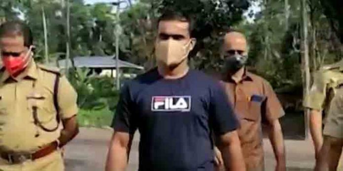 സഹോദരീ ഭര്ത്താവിനെ ആക്രമിച്ച സംഭവത്തില് പ്രതിയായ ഡോക്ടര് റിമാന്ഡില് സഹോദരീ ഭര്ത്താവിനെ ആക്രമിച്ച സംഭവത്തില് പ്രതിയായ ഡോക്ടര് റിമാന്ഡില്