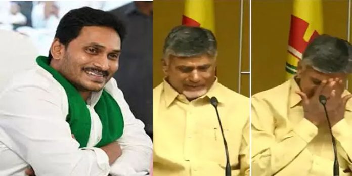ചന്ദ്രബാബു നായിഡു ചെയ്യുന്നതെന്തെന്ന് മനസ്സിലാകുന്നില്ല ; കരച്ചിലിൽ പരിഹസിച്ച് ജഗൻമോഹൻ റെഡ്ഡി ചന്ദ്രബാബു നായിഡു ചെയ്യുന്നതെന്തെന്ന് മനസ്സിലാകുന്നില്ല ; കരച്ചിലിൽ പരിഹസിച്ച് ജഗൻമോഹൻ റെഡ്ഡി