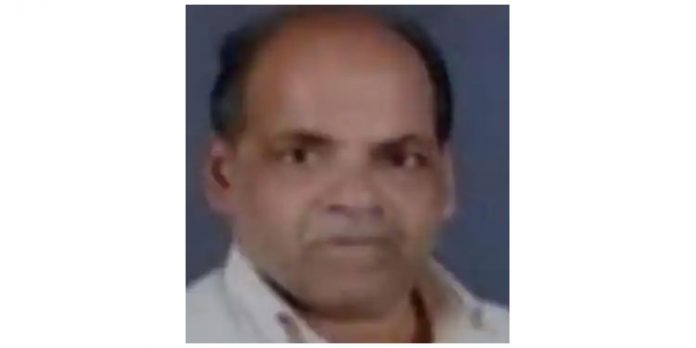 കുരങ്ങിനെ ഓടിക്കുന്നതിനിടെ ടെറസ്സിന് മുകളില് നിന്ന് വീണ് ടെക്സ്റ്റയില്സ് ഉടമ മരിച്ചു കുരങ്ങിനെ ഓടിക്കുന്നതിനിടെ ടെറസ്സിന് മുകളില് നിന്ന് വീണ് ടെക്സ്റ്റയില്സ് ഉടമ മരിച്ചു