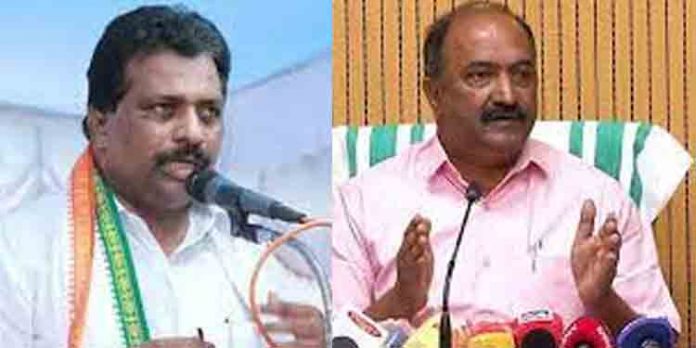 സ്വന്തം പമ്പുള്ളതിനാല് പെട്രോള് അടിക്കുന്നവന്റെ ബുദ്ധിമുട്ട് ധനമന്ത്രിയ്ക്ക് അറിയില്ല : കൊടിക്കുന്നില് സ്വന്തം പമ്പുള്ളതിനാല് പെട്രോള് അടിക്കുന്നവന്റെ ബുദ്ധിമുട്ട് ധനമന്ത്രിയ്ക്ക് അറിയില്ല : കൊടിക്കുന്നില്