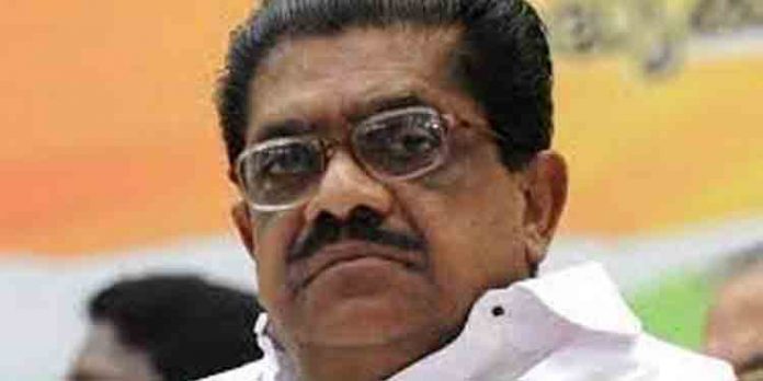 സുധീരന് ശകുനി മനസാണെന്നും ആദര്ശം പറഞ്ഞാല് പാര്ട്ടി വളരില്ലെന്നും റിജില് മാക്കുറ്റി സുധീരന് ശകുനി മനസാണെന്നും ആദര്ശം പറഞ്ഞാല് പാര്ട്ടി വളരില്ലെന്നും റിജില് മാക്കുറ്റി