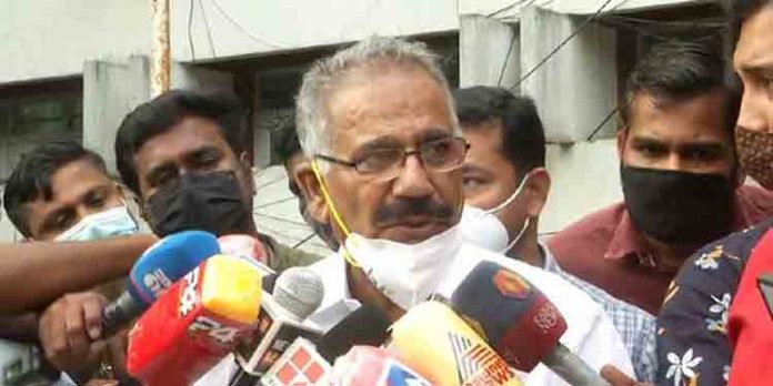 പിണറായി കണ്ണുരുട്ടി ; മരം മുറി സംയുക്ത പരിശോധന നേരത്തെ അറിഞ്ഞിരുന്നു – മലക്കം മറിഞ്ഞ് ; എ.കെ ശശീന്ദ്രന് പിണറായി കണ്ണുരുട്ടി ; മരം മുറി സംയുക്ത പരിശോധന നേരത്തെ അറിഞ്ഞിരുന്നു – മലക്കം മറിഞ്ഞ് ; എ.കെ ശശീന്ദ്രന്