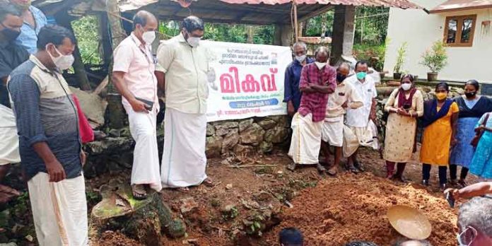 ഏനാദിമംഗലം ഗ്രാമപഞ്ചായത്തില് മികവ് പദ്ധതി ഏനാദിമംഗലം ഗ്രാമപഞ്ചായത്തില് മികവ് പദ്ധതി