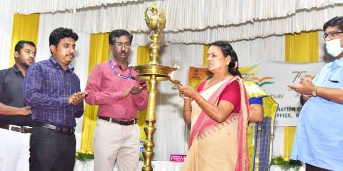 ആസാദി കാ അമൃത് മഹോത്സവ് : ഫുഡ് കോര്പറേഷന് ഓഫ് ഇന്ത്യ വിപുലമായ ആഘോഷം നടത്തി ആസാദി കാ അമൃത് മഹോത്സവ് : ഫുഡ് കോര്പറേഷന് ഓഫ് ഇന്ത്യ വിപുലമായ ആഘോഷം നടത്തി