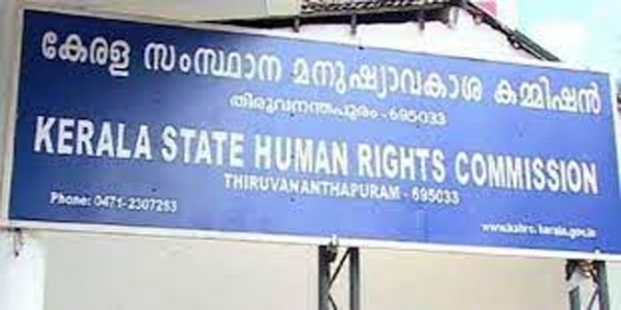 എന്ജിനീയറിങ് വിദ്യാര്ഥികള് വൈദ്യുതാഘാതമേറ്റ് മരിച്ച സംഭവം ; അന്വേഷണത്തിന് ഉത്തരവിട്ട് മനുഷ്യാവകാശ കമ്മീഷന് എന്ജിനീയറിങ് വിദ്യാര്ഥികള് വൈദ്യുതാഘാതമേറ്റ് മരിച്ച സംഭവം ; അന്വേഷണത്തിന് ഉത്തരവിട്ട് മനുഷ്യാവകാശ കമ്മീഷന്