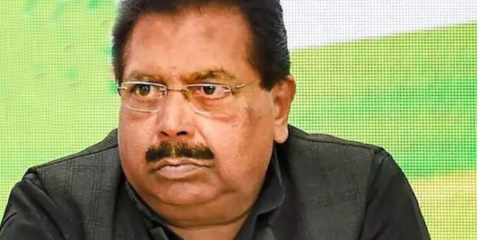 മരംമുറി വിവാദം : സംസ്ഥാന സര്ക്കാറിനെ രൂക്ഷമായി വിമർശിച്ച് എൻ.സി.പി മരംമുറി വിവാദം : സംസ്ഥാന സര്ക്കാറിനെ രൂക്ഷമായി വിമർശിച്ച് എൻ.സി.പി