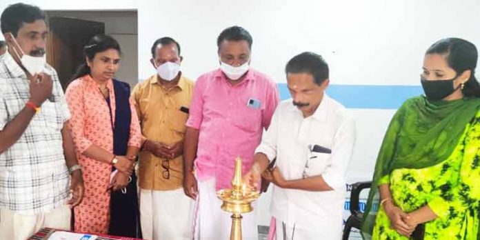 ഇ – ശ്രം കാർഡ് രജിസ്ട്രേഷൻ പുലിയൂർ പഞ്ചായത്തിൽ ഉദ്ഘാടനം ചെയ്തു ഇ – ശ്രം കാർഡ് രജിസ്ട്രേഷൻ പുലിയൂർ പഞ്ചായത്തിൽ ഉദ്ഘാടനം ചെയ്തു