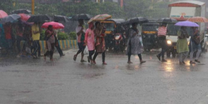 ബംഗാൾ ഉൾക്കടലിൽ പുതിയ ന്യൂനമർദ്ദം ; ആറ് ജില്ലകളിൽ നാളെ ഓറഞ്ച് അലർട്ട് ബംഗാൾ ഉൾക്കടലിൽ പുതിയ ന്യൂനമർദ്ദം ; ആറ് ജില്ലകളിൽ നാളെ ഓറഞ്ച് അലർട്ട്