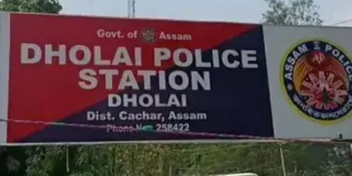 യുവതിയെ കൊലപ്പെടുത്താൻ ശ്രമിച്ച രണ്ടുപേർ അറസ്റ്റിൽ യുവതിയെ കൊലപ്പെടുത്താൻ ശ്രമിച്ച രണ്ടുപേർ അറസ്റ്റിൽ