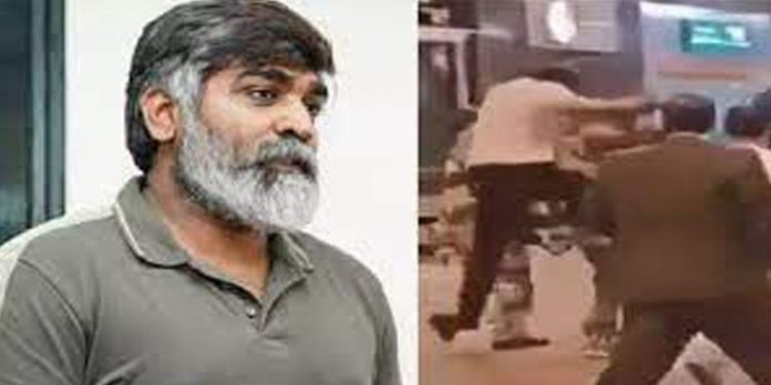 ‘വിജയ് സേതുപതിയെ ചവിട്ടിയാല് പാരിതോഷികം’ ; പ്രഖ്യാപനം ഹിന്ദു മക്കള് കക്ഷിയുടേത് ‘വിജയ് സേതുപതിയെ ചവിട്ടിയാല് പാരിതോഷികം’ ; പ്രഖ്യാപനം ഹിന്ദു മക്കള് കക്ഷിയുടേത്