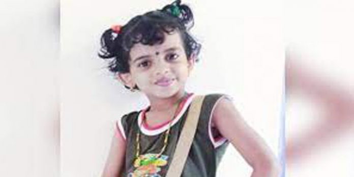 കണ്ണൂരില് നിര്മാണം നടക്കുന്ന സെപ്റ്റിക് ടാങ്കില് വീണ് നാലുവയസ്സുകാരിക്ക് ദാരുണാന്ത്യം കണ്ണൂരില് നിര്മാണം നടക്കുന്ന സെപ്റ്റിക് ടാങ്കില് വീണ് നാലുവയസ്സുകാരിക്ക് ദാരുണാന്ത്യം