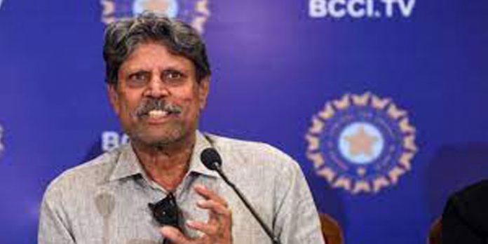 ഐപിഎലിനല്ല രാജ്യത്തിന് വേണ്ടി കളിക്കുന്നതിന് മുന്ഗണന നല്കൂ ; വിമര്ശിച്ച് കപില് ദേവ് ഐപിഎലിനല്ല രാജ്യത്തിന് വേണ്ടി കളിക്കുന്നതിന് മുന്ഗണന നല്കൂ ; വിമര്ശിച്ച് കപില് ദേവ്