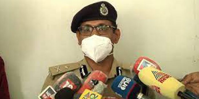 ‘ജോജുവിനെതിരെ തെളിവില്ല ; പ്രതിയാണെങ്കിൽ അറസ്റ്റ് ചെയ്യും’ ; കൊച്ചി സിറ്റി പോലീസ് കമ്മീഷണർ ‘ജോജുവിനെതിരെ തെളിവില്ല ; പ്രതിയാണെങ്കിൽ അറസ്റ്റ് ചെയ്യും’ ; കൊച്ചി സിറ്റി പോലീസ് കമ്മീഷണർ
