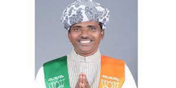 വിവാഹ വാഗ്ദാനം നല്കി പീഡിപ്പിച്ചു ; 10 മാസത്തിനിടെ ബി.ജെ.പി എം.എല്.എക്കെതിരേ രണ്ടാമത്തെ കേസ് വിവാഹ വാഗ്ദാനം നല്കി പീഡിപ്പിച്ചു ; 10 മാസത്തിനിടെ ബി.ജെ.പി എം.എല്.എക്കെതിരേ രണ്ടാമത്തെ കേസ്