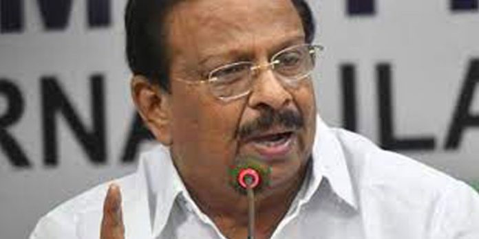 കർഷകർക്ക് മുന്നിൽ ഫാസിസ്റ്റ് പ്രധാനമന്ത്രി മുട്ടുമടക്കി : കെ സുധാകരന് കർഷകർക്ക് മുന്നിൽ ഫാസിസ്റ്റ് പ്രധാനമന്ത്രി മുട്ടുമടക്കി : കെ സുധാകരന്