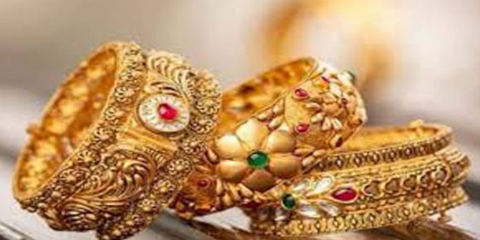 ഇന്നത്തെ സ്വർണവില ; മൂന്ന് ദിവസത്തിന് ശേഷം വില വീണ്ടുമുയർന്നു ഇന്നത്തെ സ്വർണവില ; മൂന്ന് ദിവസത്തിന് ശേഷം വില വീണ്ടുമുയർന്നു