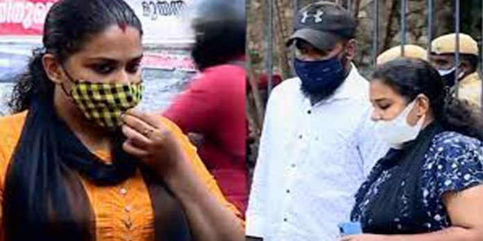 ഡി.എന്.എ പരിശോധന ചിത്രീകരിച്ചില്ല ; സി.ഡബ്ല്യൂ.സി തെളിവുനശിപ്പിക്കാന് കൂട്ടുനില്ക്കുന്നു അനുപമ ഡി.എന്.എ പരിശോധന ചിത്രീകരിച്ചില്ല ; സി.ഡബ്ല്യൂ.സി തെളിവുനശിപ്പിക്കാന് കൂട്ടുനില്ക്കുന്നു അനുപമ