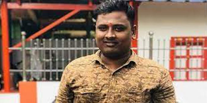 സഞ്ജിത്ത് വധം ; വെട്ടിയ സ്ഥലവും നീക്കങ്ങളും പോലീസിനോട് വിവരിച്ച് പ്രതി – തെളിവെപ്പ് നടത്തി സഞ്ജിത്ത് വധം ; വെട്ടിയ സ്ഥലവും നീക്കങ്ങളും പോലീസിനോട് വിവരിച്ച് പ്രതി – തെളിവെപ്പ് നടത്തി